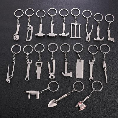 China Mini Key Chain Adjustable Key Chain Tool Car Key Chain Diy Tools Small Cheap Gifts Men Small for sale