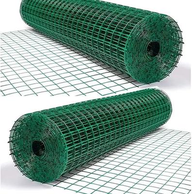 China 10 Gauge 2X2 Zaunnetz Eisendrahtnetz PVC Grün beschichtet Schweißnetz Roll 5-50m Länge zu verkaufen