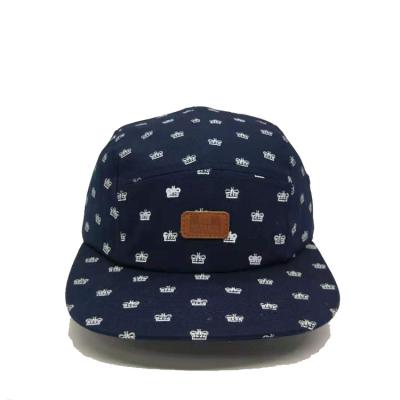 China COMMON Custom 100% Cotton White Crown Full Brim 5 Panels Solid Leather Patch Navy Printed Camp Caps Hats for sale