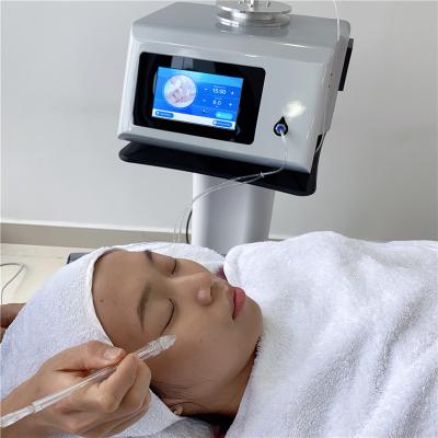 China Hautpflege-Jet Peel Machine With Triple-Linie 0.5mm, Akne-Behandlungs-Maschine zu verkaufen