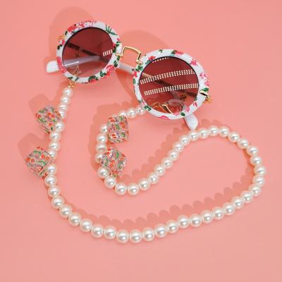 China Cherry Strawberry Pineapple Fruit Mask Alloy Glass Fashion Pearl Sunglasses Charm Chain Necklace Chain Necklace for sale