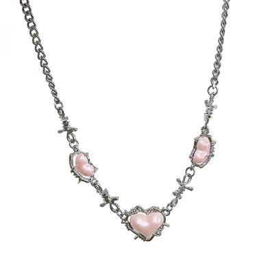 China 2023 chain 2023 soft fresh love necklace pink style niche design clavicle new high end light luxury accessories blown chain career blown for sale