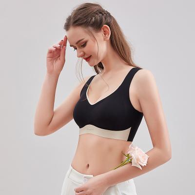 China QUICK DRY Wire Free Contrast Color Traceless Bra Soft Comfortable V-Neckline Gather Women Seamless Bra for sale