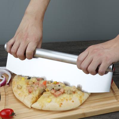 China Viable Wholesale Kitchen Baking Instruments Non Stick Pastry Metal Stainless Steel Dough Pizza Scraper Manual Baking Cake for sale