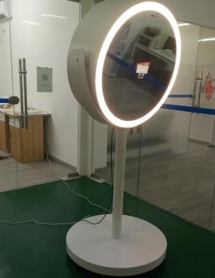 China Oval LED Ring Light Mirror Photo Rental Booth With Camera In Wedding for sale