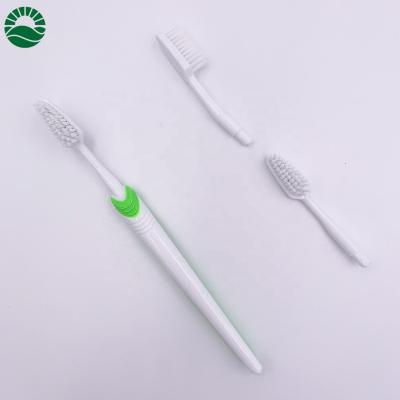 China Cheap Daily Toothbrush Toothbrush Kit With Three Variable Brush Head for sale