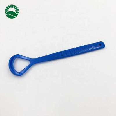 China Clean Cheap Price Wholesale Plastic Disposable Tongue Cleaner for sale