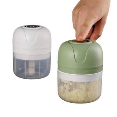 China Household Cordless Electric Garlic Mincer Mini Food Processor Onion Vegetable Chopper for sale