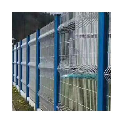 China Eco Friendly Sustainable Wholesale 3d Ply Wire Mesh Shaped Peach Shape Post Fence for sale