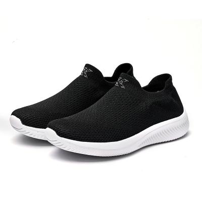 China Cushioning Non Slip Customized Casual Sneakers Sports Shoes for sale