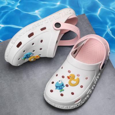 China New Arrival Lightweight Summer Breathable Easy Slip On Shoe Clogs Outdoor Garden Shoes For Kids for sale