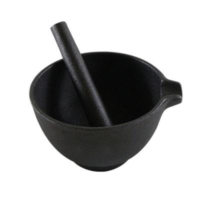 China Sustainable Pre-seasoned Oil Liner Cast Iron Bowl Garlic Tank Pestle And Mortar With Hammer for sale