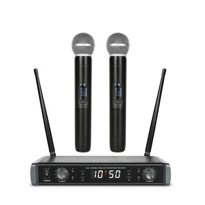 China Professional Headset Microphone UHF 50 Channel UHF Microphone bm778 Wireless Microphone MIC System for sale