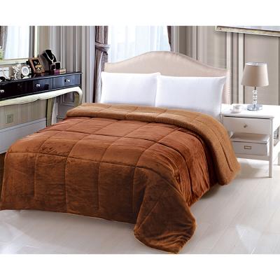 China Home Luxury Solid Flannel And Sherpa Quilt Blanket For Spain Market for sale