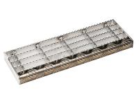 China Placa a cuadros que sospecha pisadas de escalera de acero galvanizadas 25m m x 3m m en venta
