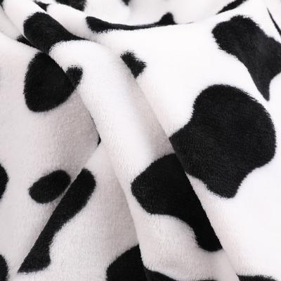 China Anti-Static Soft Fluffy Plush Sublimation Printing Cozy Cow Design Customize Custom Flannel Fleece Blanket For Sofa for sale