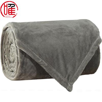 China Queen Size Solid Color Mink Weighted Gray Coral Fleece Disposable Super Soft Heavyweight Blanket Customized For Bedding for sale