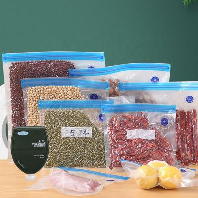 China Automatic Motor Pump 15Pcs Food Grade Reuseable Food Storage Bag Vacuum Airtight Sealer Bags Hand Held Vacuum Sealer for sale