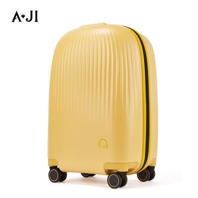 China Hot Selling Luxury Designer Wholesale Waterproof Trolley Bag Luggage Suitcase 20 24 Inch Travel Women Luggage Carry-On Boarding Case for sale