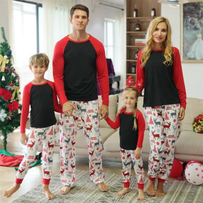 China High quality Parent-child anti-pilling outfits family clothes sets cotton cartoon christmas mommy and me pajamas suit for sale