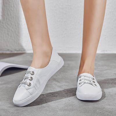 China New Women's Breathable Sports Shoes Women's Breathable Vulcanized Platform Leather Lace Casual White for sale