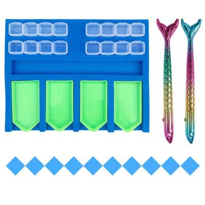 China CLASSIC Accessories Kit Organizer Clay Pen Container Diamond Painting Tray of 5D Tools for sale