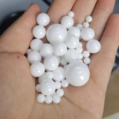 China ZrO2 Y2O3 Zirconia Ceramic Balls For Grinding Machine 94.6 % 5.2% for sale