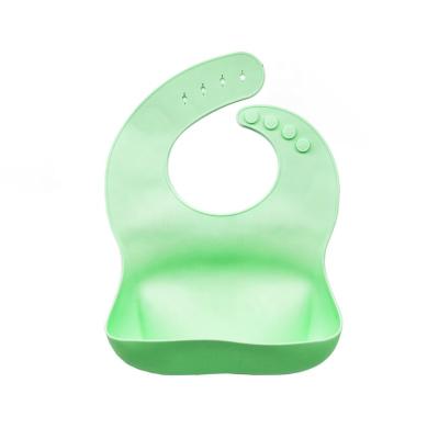 China Washable Adjustable Baberos De Silicone Baby Bibs Stereoscopic Silicone Baby Bibs For Baby for sale