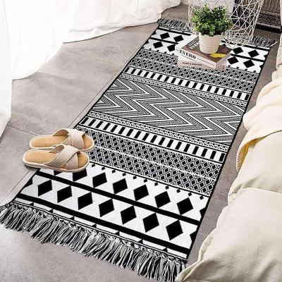 China Private Label Washable Wholesale Cotton Woven Area Rug With Tassels Shaggy Area Rug For Bedroom Living Room for sale