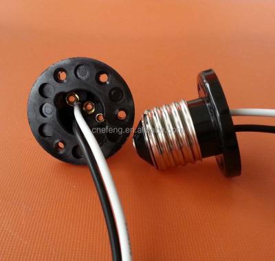 China Screw Edison Lamp Base Adapter E26 Screw Base And Connector for sale