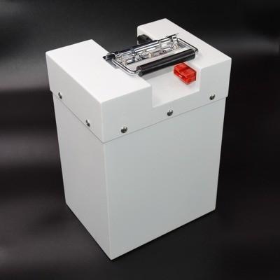 Chine IEC62133 10hours chargeant des paquets de batterie au lithium de 35Ah 48V pour des bateaux à vendre