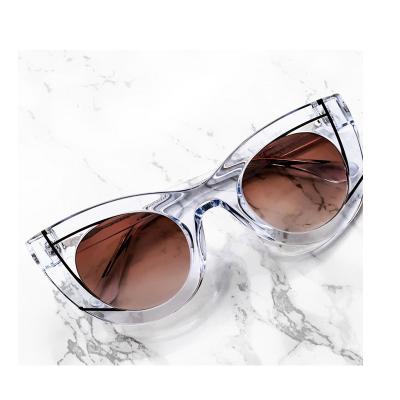 Chine Popular unisex cat eye sunglasses new products china fashion sunglasses hot hinge plastic sunglasses suppliers à vendre