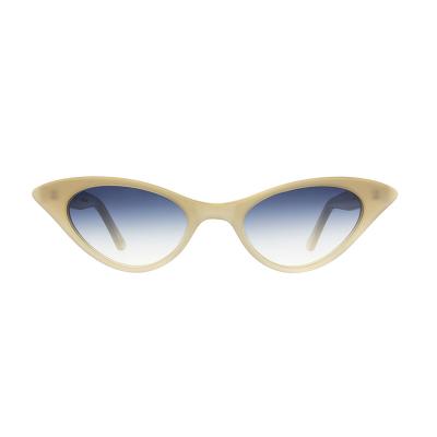 China Polarized Lens Transform Aisle Cat, Lucky Eyewear Oversized Cat Eye Sunglasses Female Triangle Frame Shading Fashion Women Glasses à venda