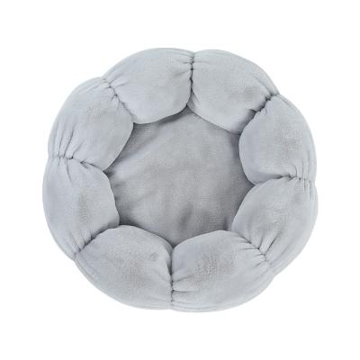 China Travel Petals Flower Shape Soft Dog Bed Best Friends Faux Fur Petal Luxury Pet Bed For Pets for sale