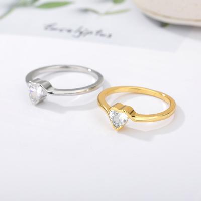 China Durable High End Wholesale Clear Zircon Heart Ring Zircon Heart Rings Wedding Clear Heart Crystal Zircon Rings for sale