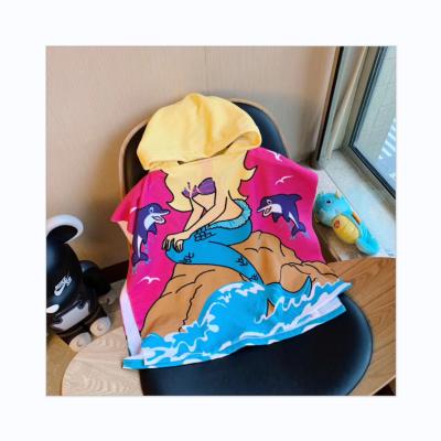 China Wholesale Child Safe Digital Print Cartoon Quick Dry Hooded Beach Towel For Kids for sale