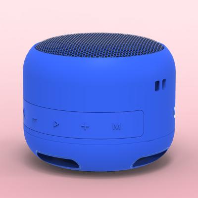 Китай IPX7 водонепроницаемый портативный динамик Bluetooth с 12 часами игры продается