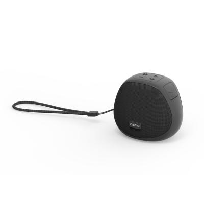 Chine IPX4 5 watts de haut-parleur portatif de Bluetooth avec la batterie de Mic Fabric Material 800mAh à vendre