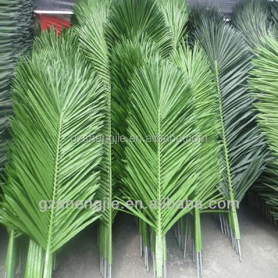 China Real Touch And Durable China Artificial Fresh Green Coconut Leaves For Sale for sale