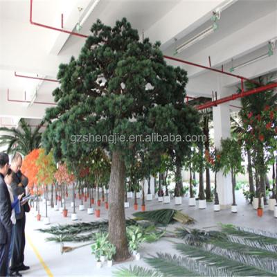 China Harm to Human and Environment Artificial Evergreen Tree Fake Chinese Pine in Fiberglass Artificial Tree for sale