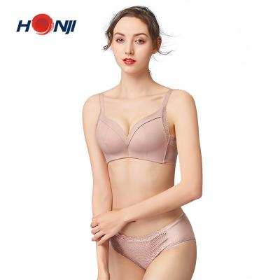 China New spring seamless romantic underwear lace bra seamless gathering and narrow breast bra for sale