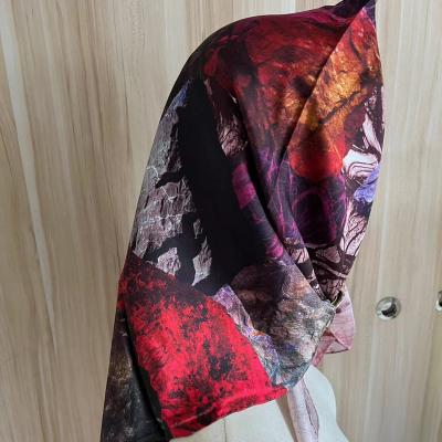 China Real Middle 100% Twill Silk Scarf Bun 14MM Print Head Hand Made Digital Scarf For Muslim Women for sale