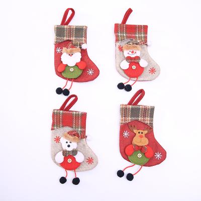 China YQ-447 Fashionable Hotel Party Mall Hanging 20*10cm Christmas Stockings For Kids Christmas Gifts for sale