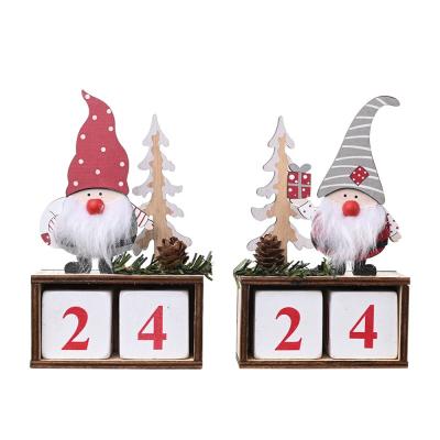 China Eco-Friendly Recycle Mini Wooden Christmas Gnome Advent Calendar HB-105 For Ornaments Home Decor for sale