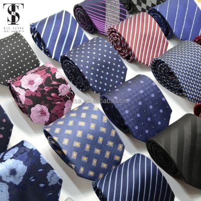 China New Style Stripe / Finial / Fashion Mens Silk Ties 100% Neck Tie for sale