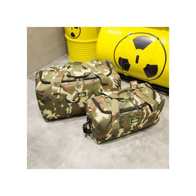 China Sports Travel Manufacturers Wholesale Luggage Frames Travel Camouflage Travel Bag for sale