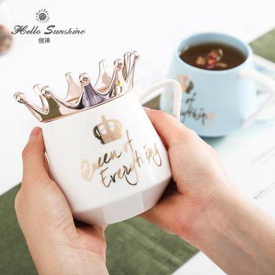 China Viable Ceramic Cup Diamond Coffee Mug Crown With Gold Lid Rose Letter Wholesale Queen Of All Is Tea Ceramic Cup With Cover for sale