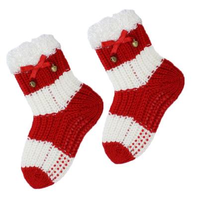 China Cute Sustainable Hot Sale Knit Red Custom Girl Christmas Socks With Shake Bell for sale