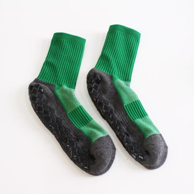 China Custom Men Anti Slip Thick Grip Rubber Socks for sale