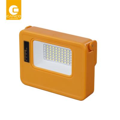 China Emergency Lighting Solar Powered Portable Tent Lights with Big Power Bank and Peg for Emergency Lighting Use for sale